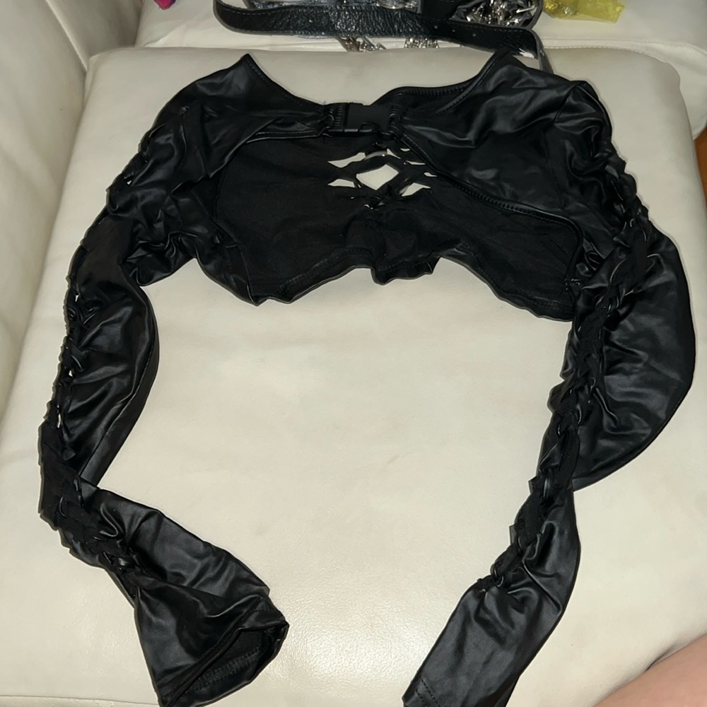 Hexandvex leather braided shrug (size M but runs smaller due to the material)